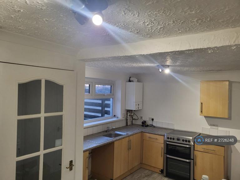 2 bedroom house in Tarn Close, Peterlee, SR8 (2 bed) (#2726248)