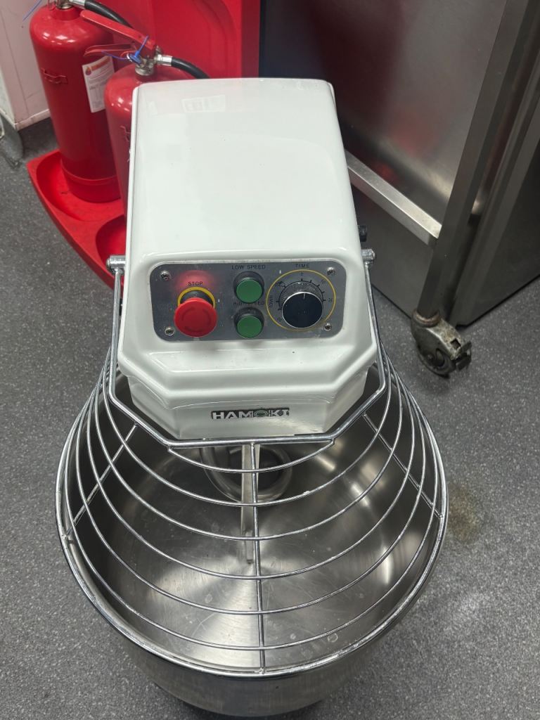 HAMOKI HM-30A 30L Floor Standing Spiral Mixer – Brand New