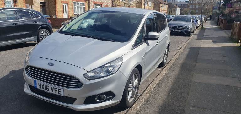 ford s max titanium