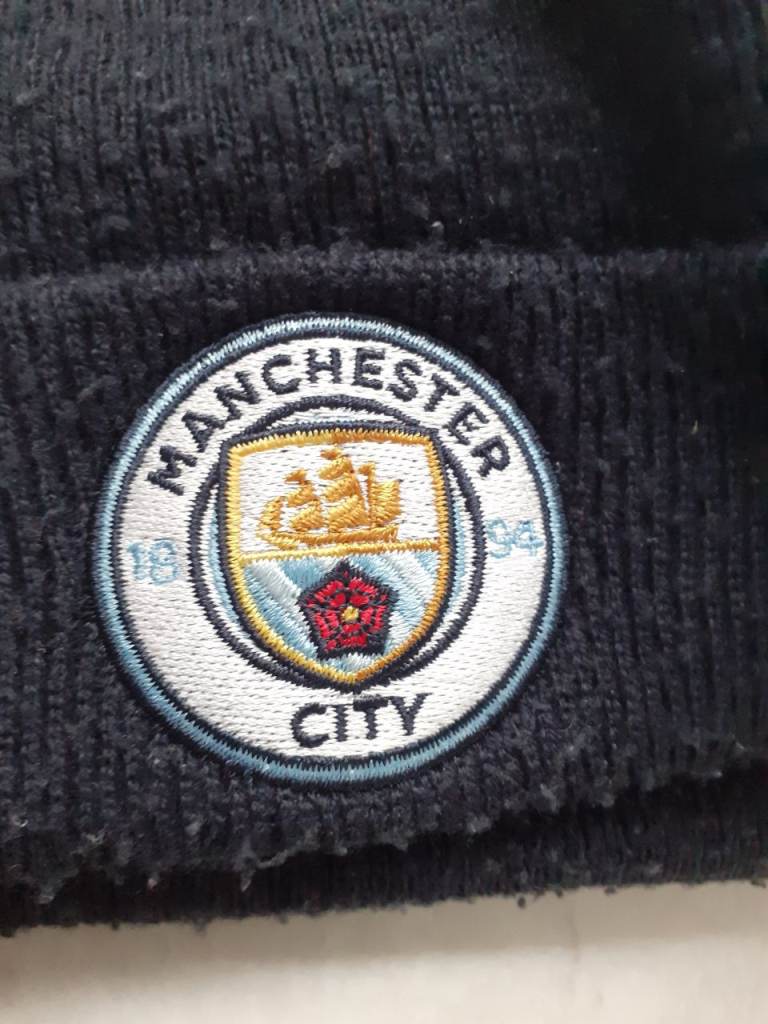 2  x Black Manchester City Beanie Hats 
