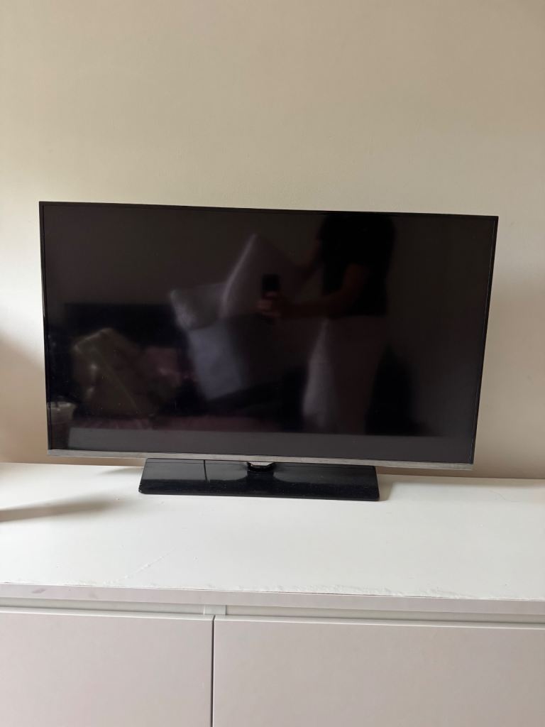 Samsung UE40H5000AK 40 inch TV