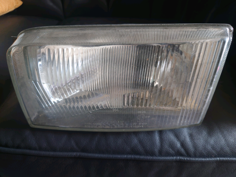 VW T4 headlight