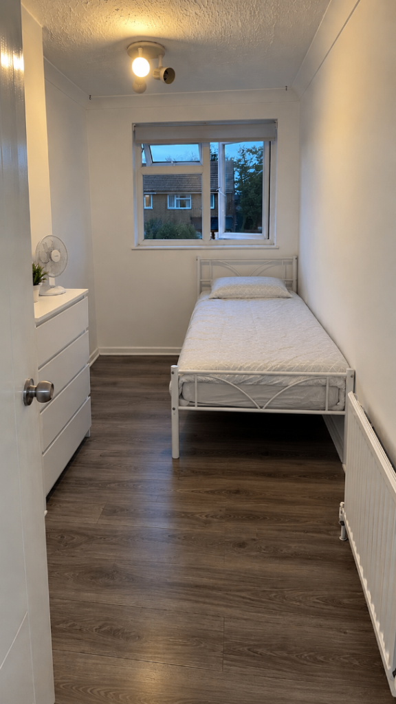 Furnished Single Room to Rent – Mill Hill, NW7 – £450 PCM