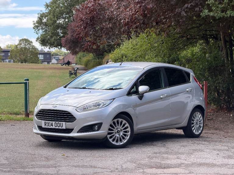Ford, FIESTA, Hatchback, 2014, Manual, 998 (cc), 5 doors