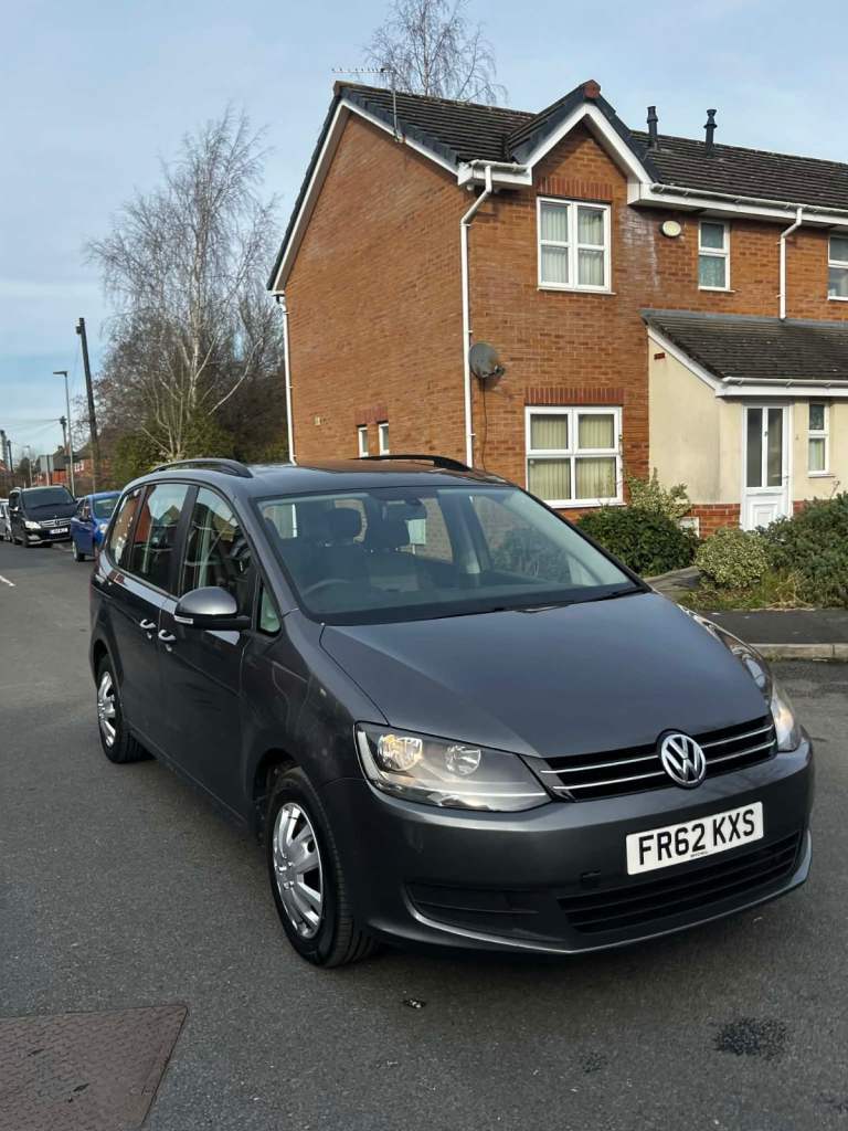 Volkswagen, SHARAN, MPV, 2013, Semi-Auto, 1968 (cc), 5 doors