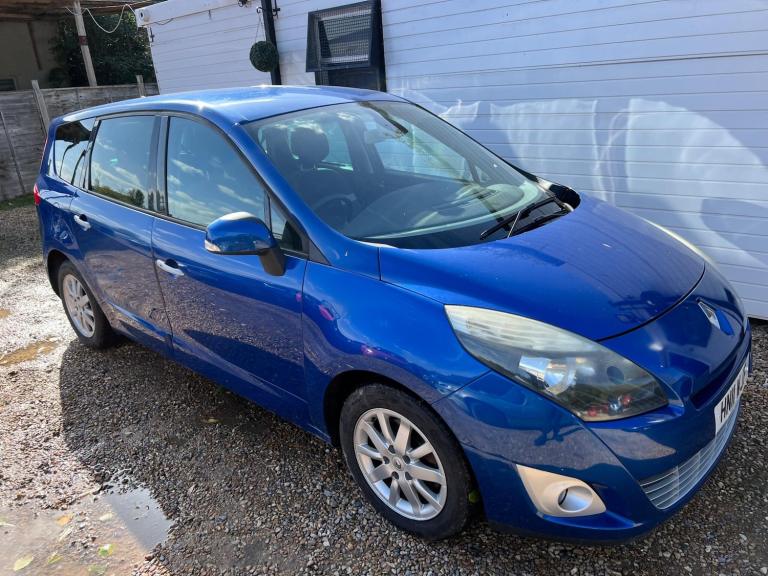2011 Renault Grand Scenic 1.5 dCi Dynamique TomTom Euro 5 5dr MPV Diesel Manual
