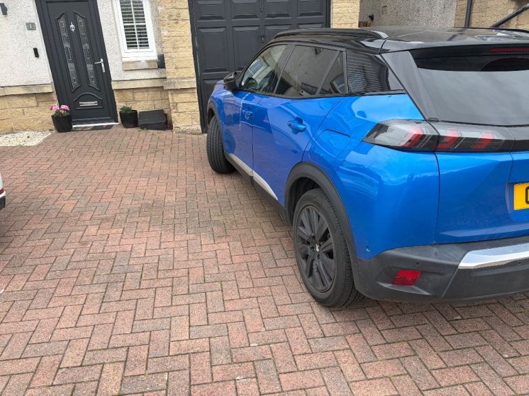 Peugeot, 2008, Hatchback, 2020, Other, 1 (cc), 5 doors