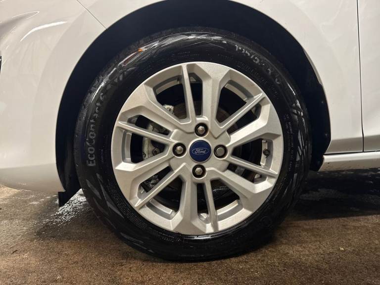 2022 Ford Fiesta 1.0 EcoBoost Titanium 5dr HATCHBACK PETROL Manual