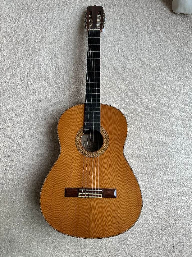 Kimbara 25/Z Classical guitar, 70's vintage