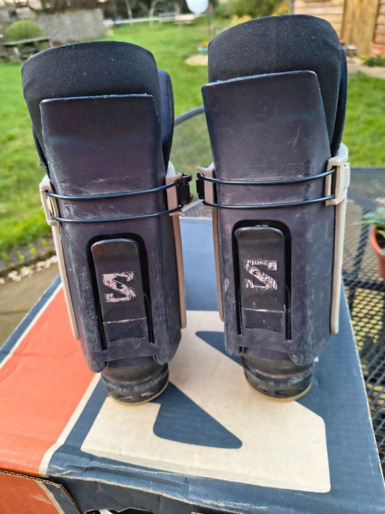 Salomon SX70 ski boots, size 340 (UK 9 approx)