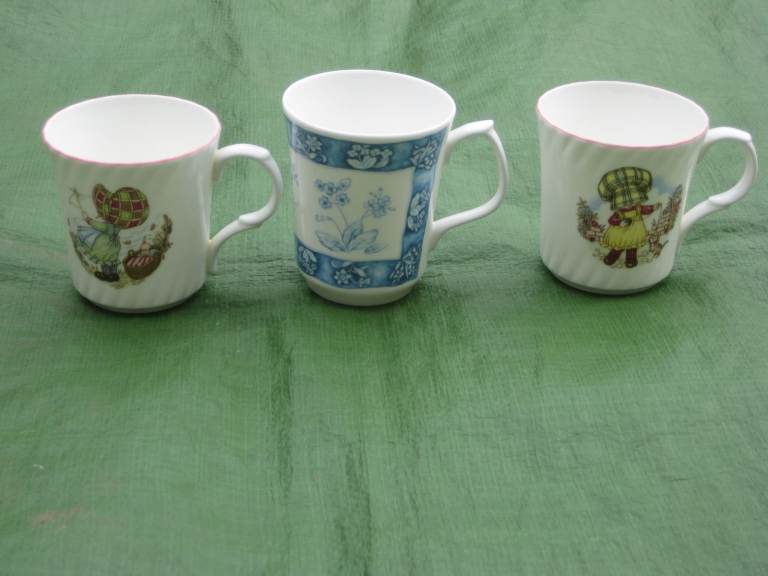 2 Crown Trent Staffordshire Fine Bone China Mugs and A Wedgwood Bone China Mug for £8.00