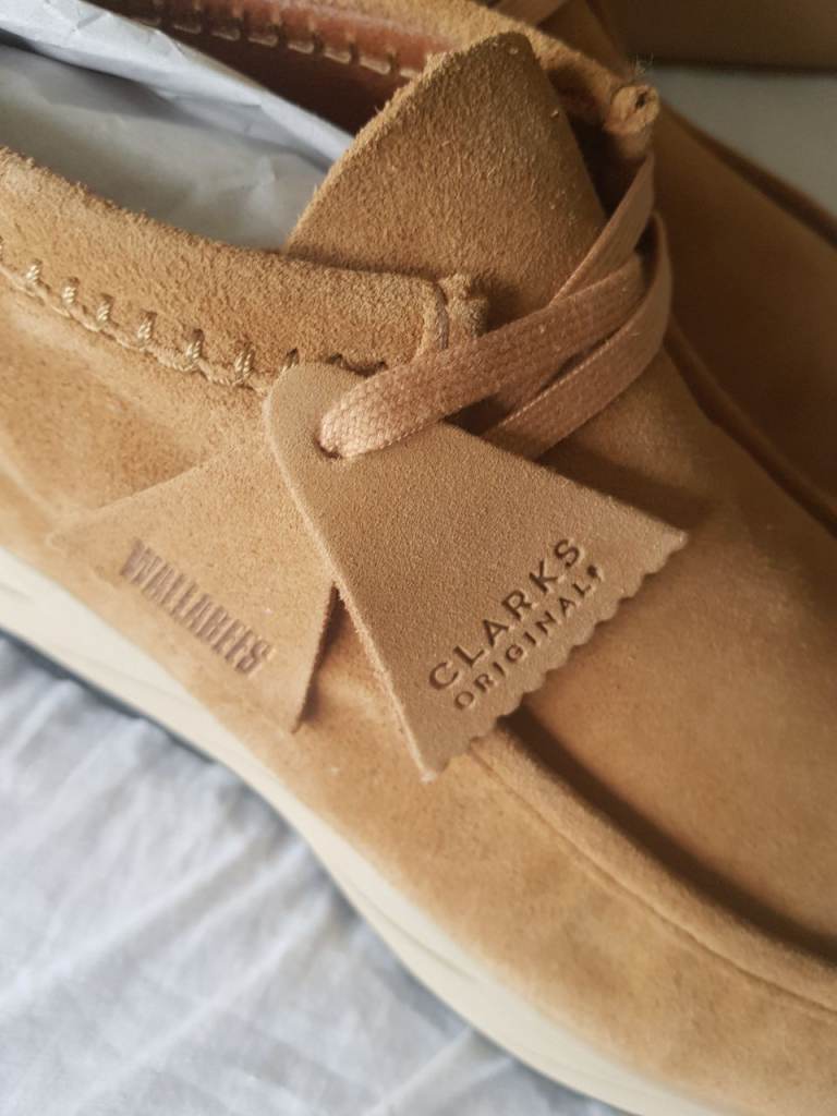 image for Clarks Originals Wallabees BNIB – Beige/Cream – Size 10 Wide Fit – Xmas / Gift (Carlisle)