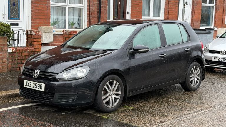 Volkswagen, GOLF, Hatchback, 2009, Semi-Auto, 1968 (cc), 5 doors