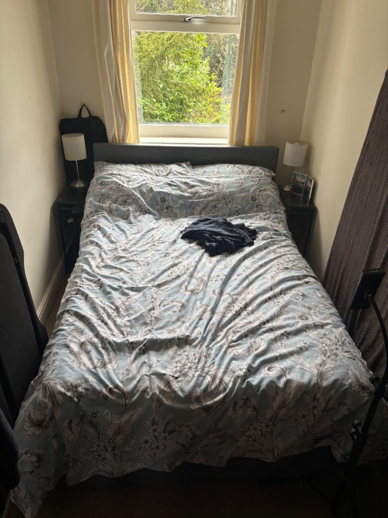 Small Double Ottoman Bed