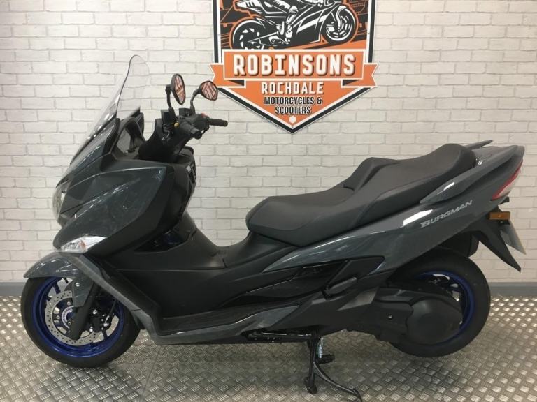 Suzuki AN400 Burgman choice of colours We want your business