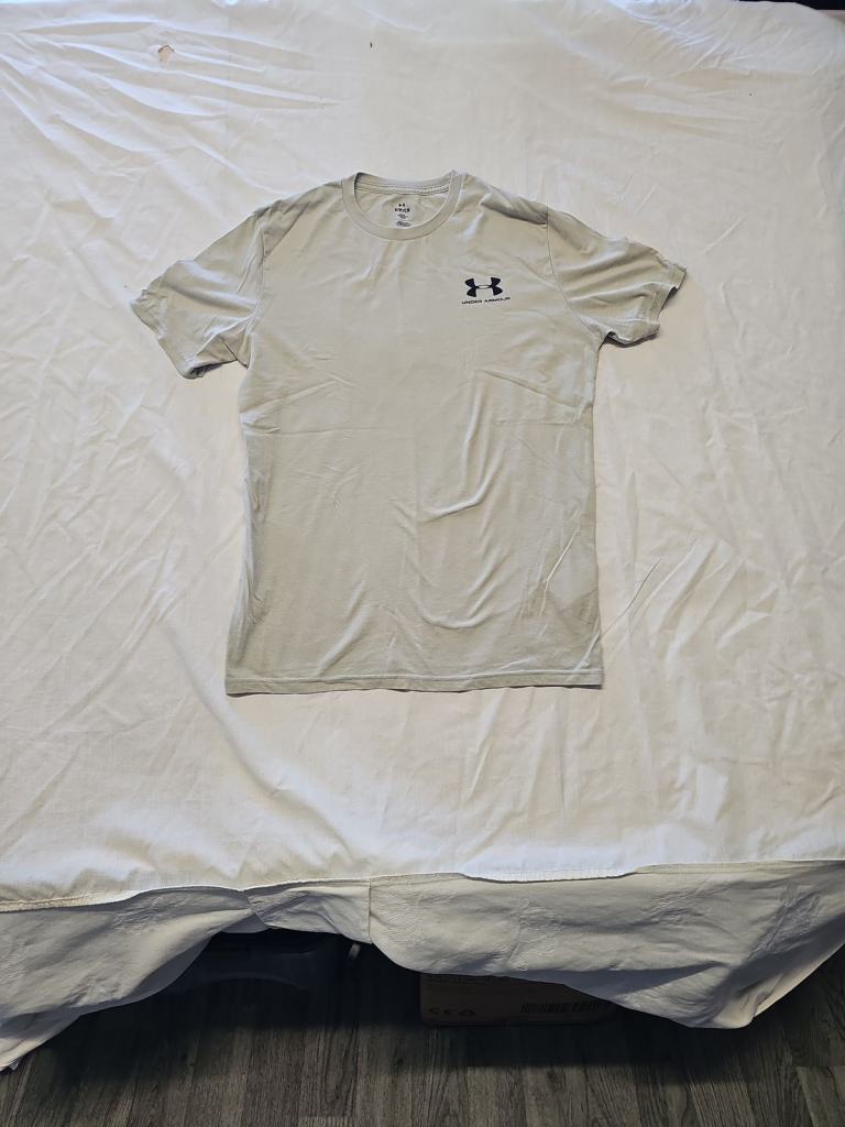 Under Armour Men's Loose Fit Logo T-Shirt - Light Grey small WW1146