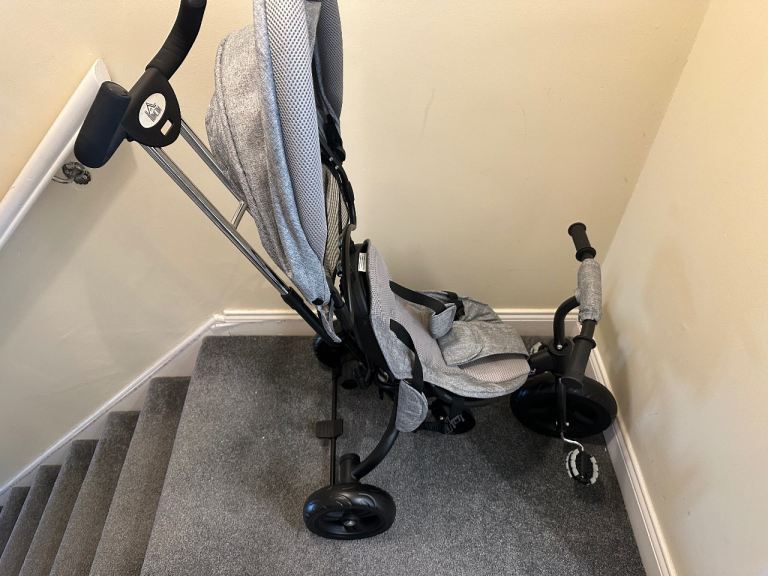 Toddler tricycle never used