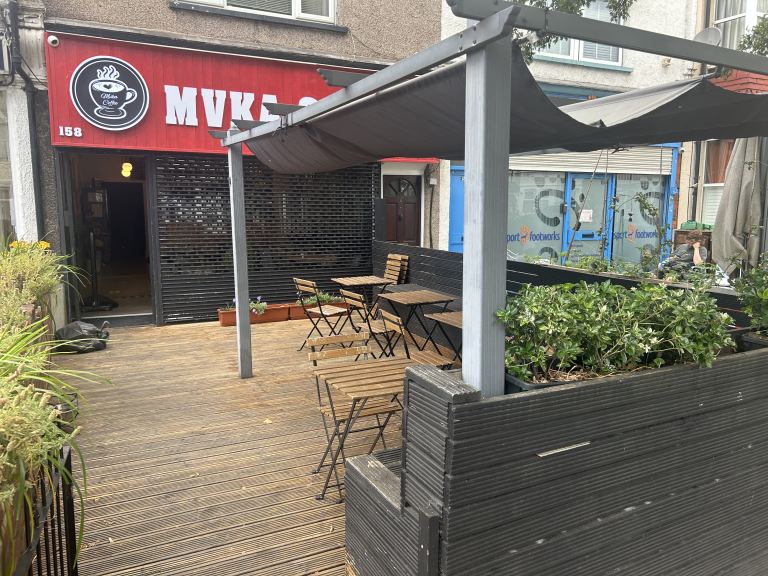 Coffee shop 