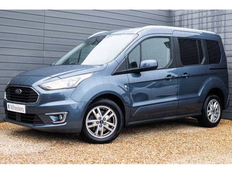 2020 Ford Tourneo Connect EcoBlue Titanium MPV Diesel Manual