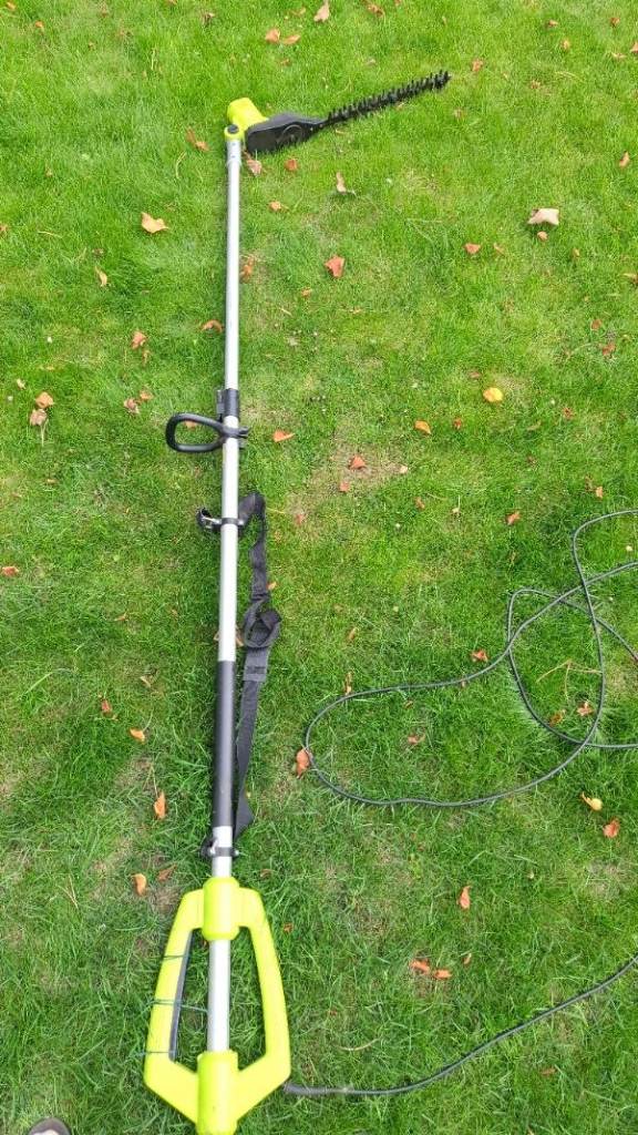Garden Gear Electric Long Reach Hedge Trimmer – used Condition