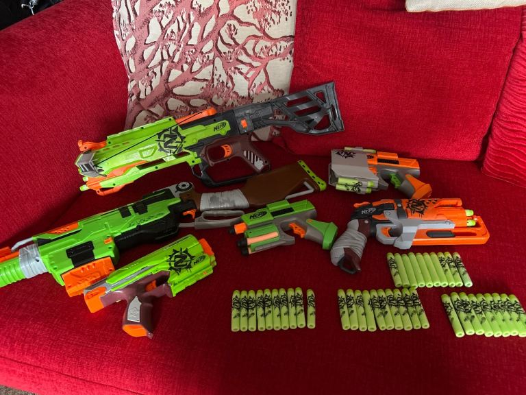 Large Zombie Nerf Gun Bundle – Good Condition with Darts
