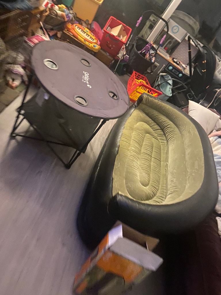Inflatable sofa and table 