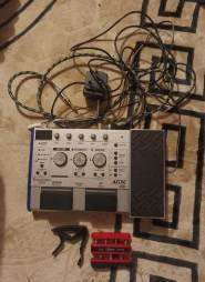 Zoom A2 Acoustic Guitar Effects Pedal – Good Condition
