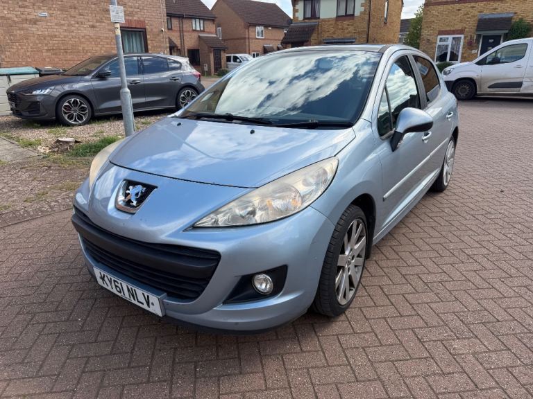 Peugeot, 207, Hatchback, 2011, Manual, 1560 (cc), 5 doors