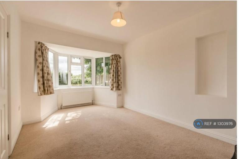 2 bedroom house in Amersham Road, Beaconsfield, HP9 (2 bed) (#1303976)