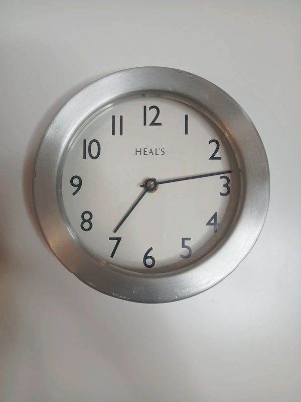 Heal's Wall clock Vintage Silver Metal 90s Aluminium heals Small Sized 19cm