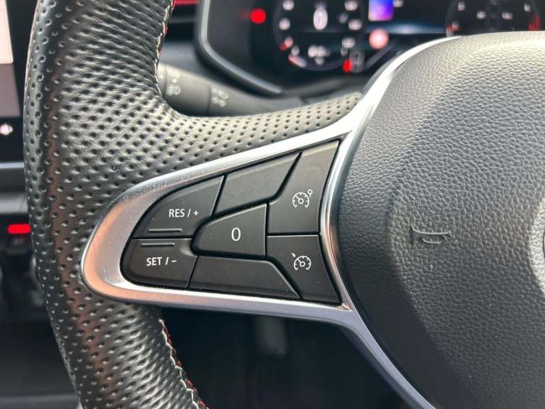 2023 Renault Clio 1.0 TCe RS Line Euro 6 (s/s) 5dr HATCHBACK Petrol Manual