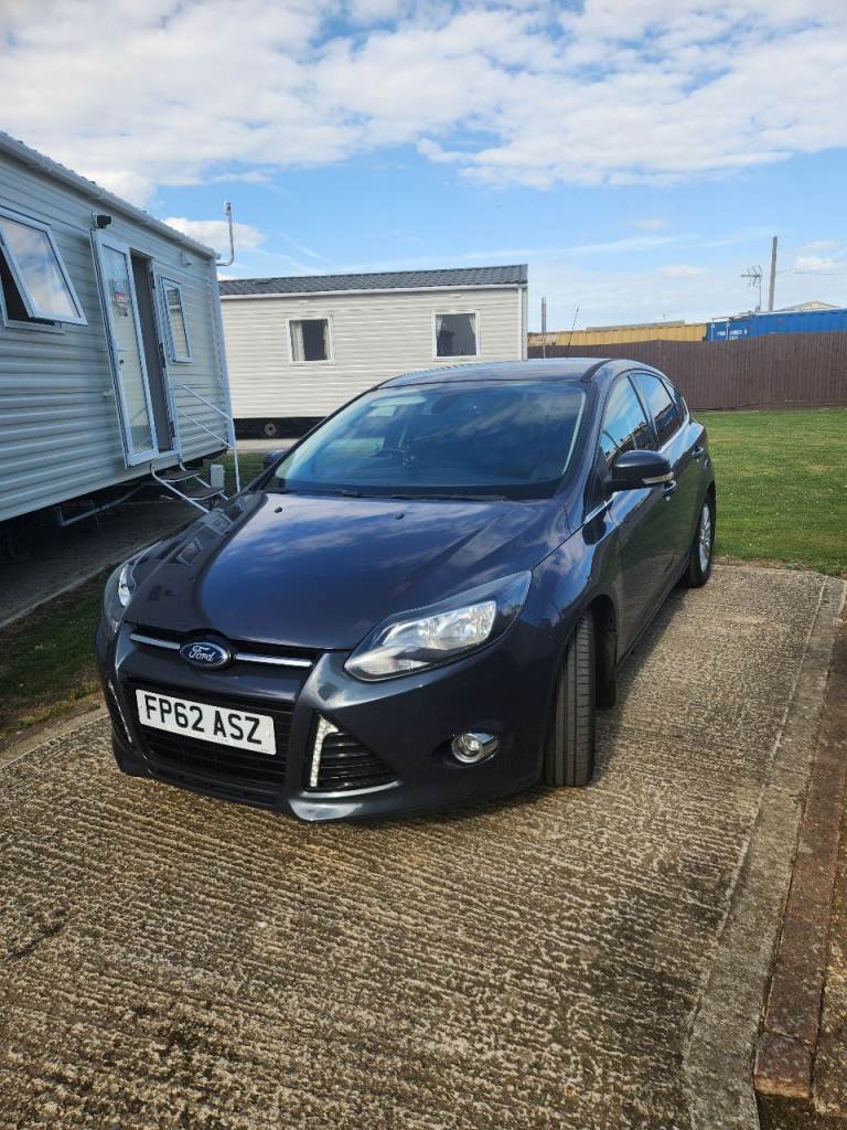 Ford, FOCUS, Hatchback, 2012, Manual, 1560 (cc), 5 doors