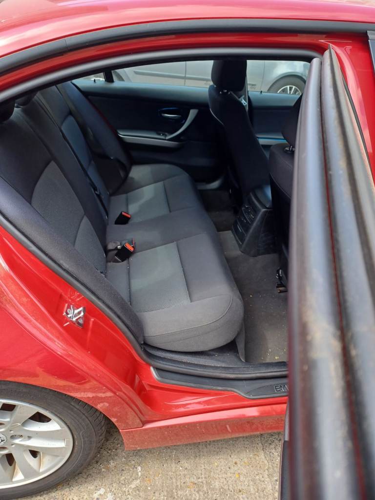 BMW, 3 SERIES, Saloon, 2007, Manual, 1995 (cc), 4 doors