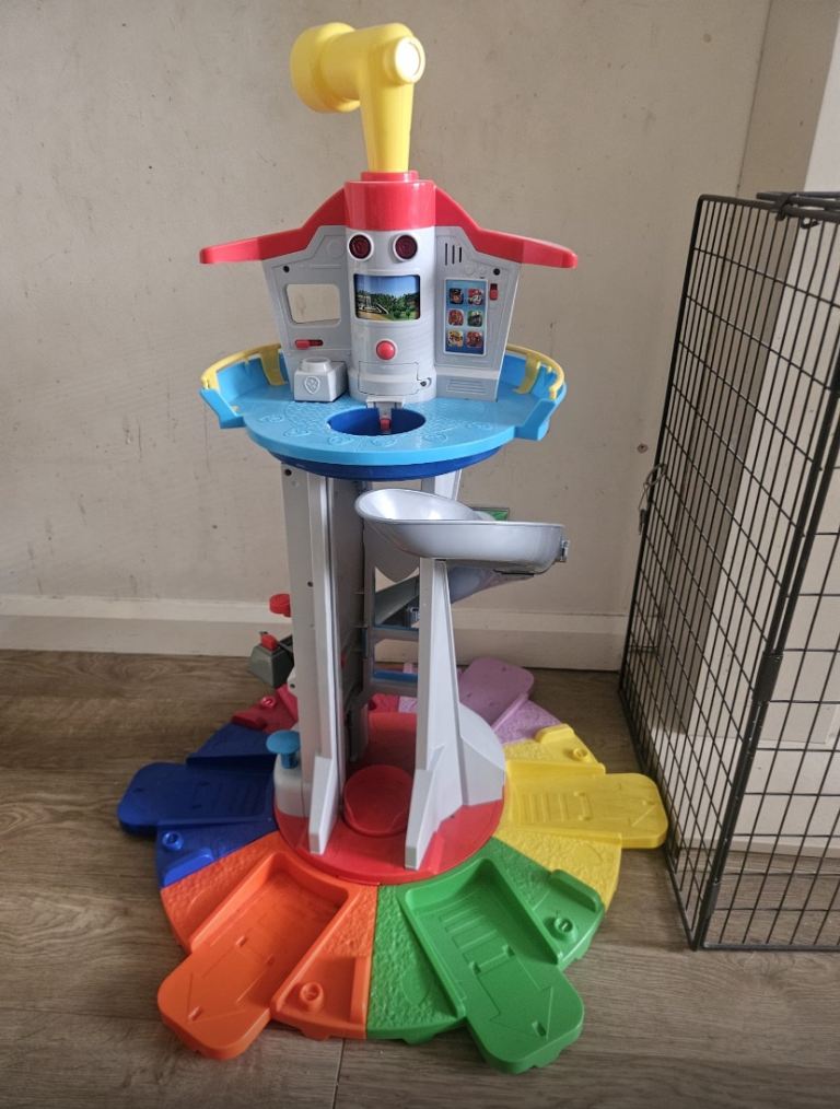 Paw Patrol Lookout Tower Playset & Vehicles – Good Condition
