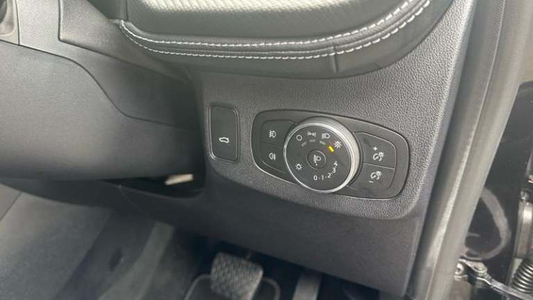 2022 Ford Puma 1.0T EcoBoost MHEV ST-Line Vignale DCT Euro 6 (s/s) 5dr Automatic SUV Hybrid Autom...