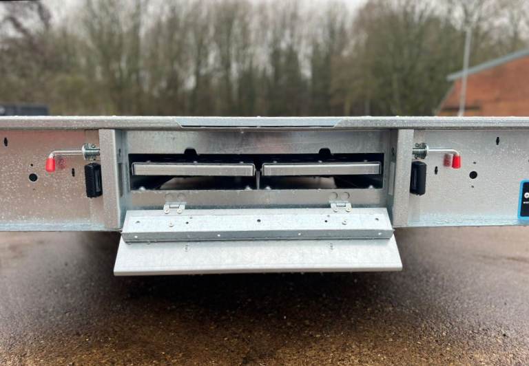 FLAT BED TRAILER 20 X 8 TOILET BALE FARM TILT BED RECOVERY CAR VAN TOW TINY HOUSE HOME