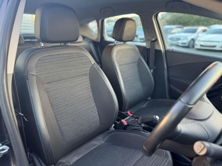 2014 Vauxhall Astra 1.4 16v Excite Euro 5 5dr HATCHBACK Petrol Manual