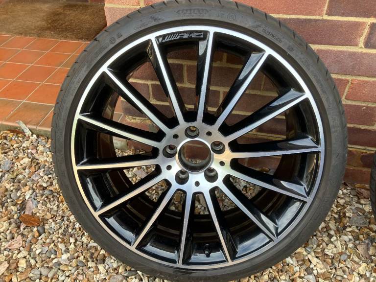 Wheels and Tyres for Mercedes E Class