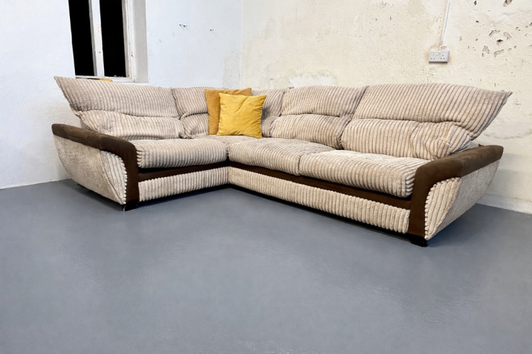 Corner Sofa (DELIVERY AVAILABLE)