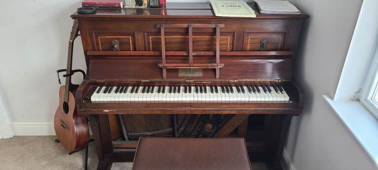 Free Upright Piano