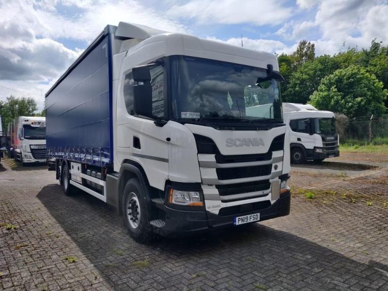 2019 Scania G320 6X2 Rear lift Sleeper Cab with 29ft curtainsider body