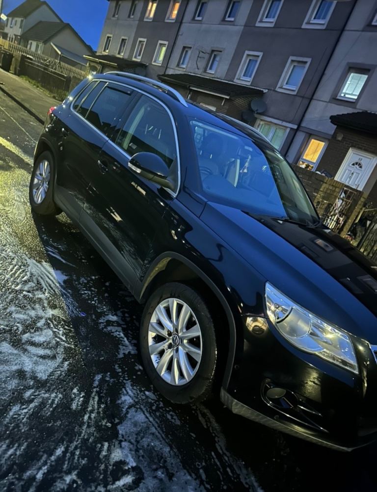 Automatic Volkswagen, TIGUAN, Estate, 2009, Other, 1968 (cc), 5 doors