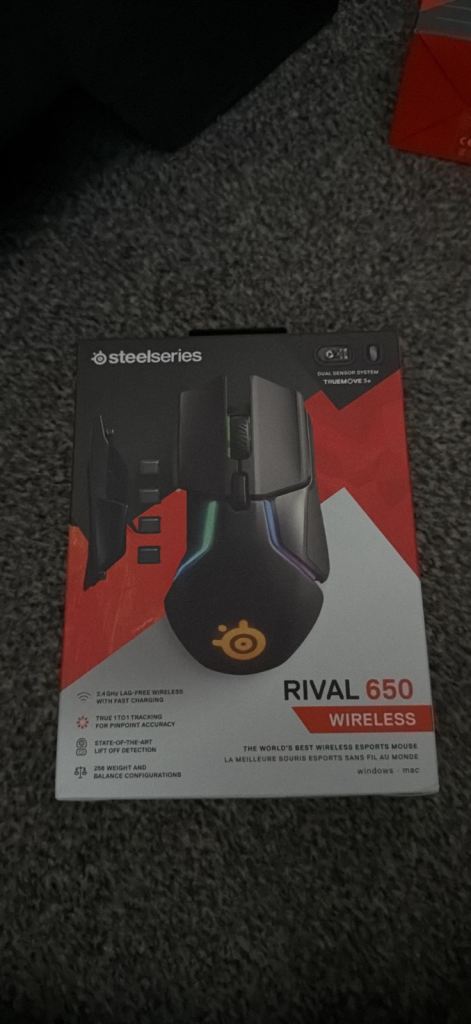 SteelSeries Rival 650 Wireless Mouse