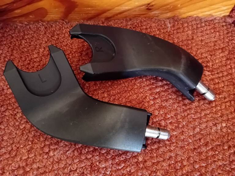 Adapters for baby car seat and pushchair 