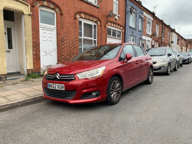 Citroen, C4, Hatchback, 2012, Semi-Auto, 1560 (cc), 5 doors