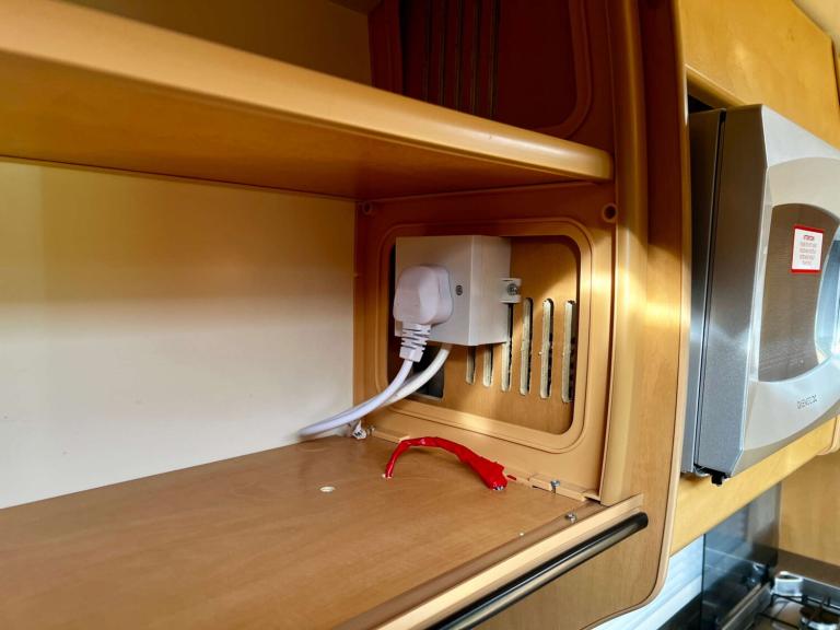 2011 Peugeot Olympus 462 Olympus 462 Single Axle Unlisted Petrol Automatic