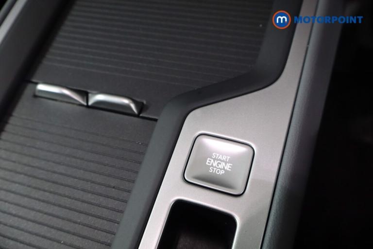 2025 Volkswagen Passat 1.5 TSI eHybrid Life 5dr DSG Estate Hybrid Automatic