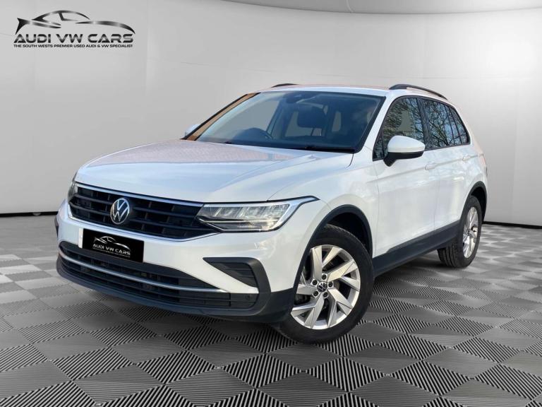 2022 Volkswagen Tiguan 2.0 Tiguan Life TDI 5dr SUV Diesel Manual