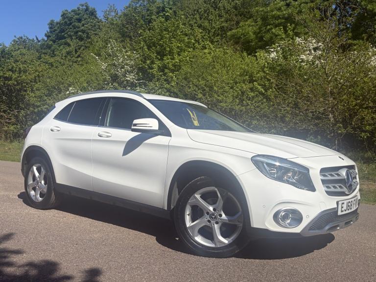 MERCEDES-BENZ GLA 2.1 GLA200d Sport 2018