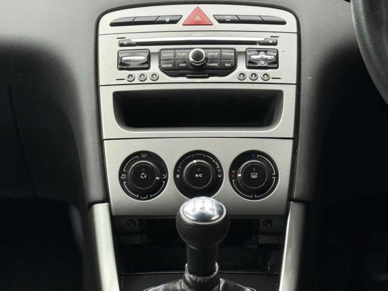 2012 Peugeot 308 1.6 HDI 92 SR 5dr ESTATE DIESEL Manual